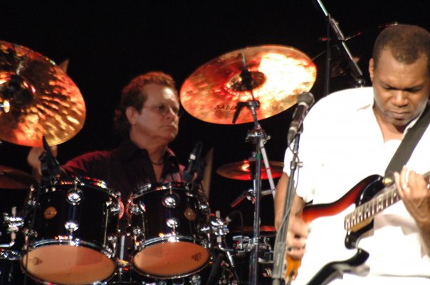 Tony Braunagel n Robert Cray